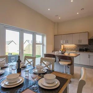 Luxurious Townhouse Apartment Malahide